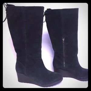 UGG Dawana lace up boots
